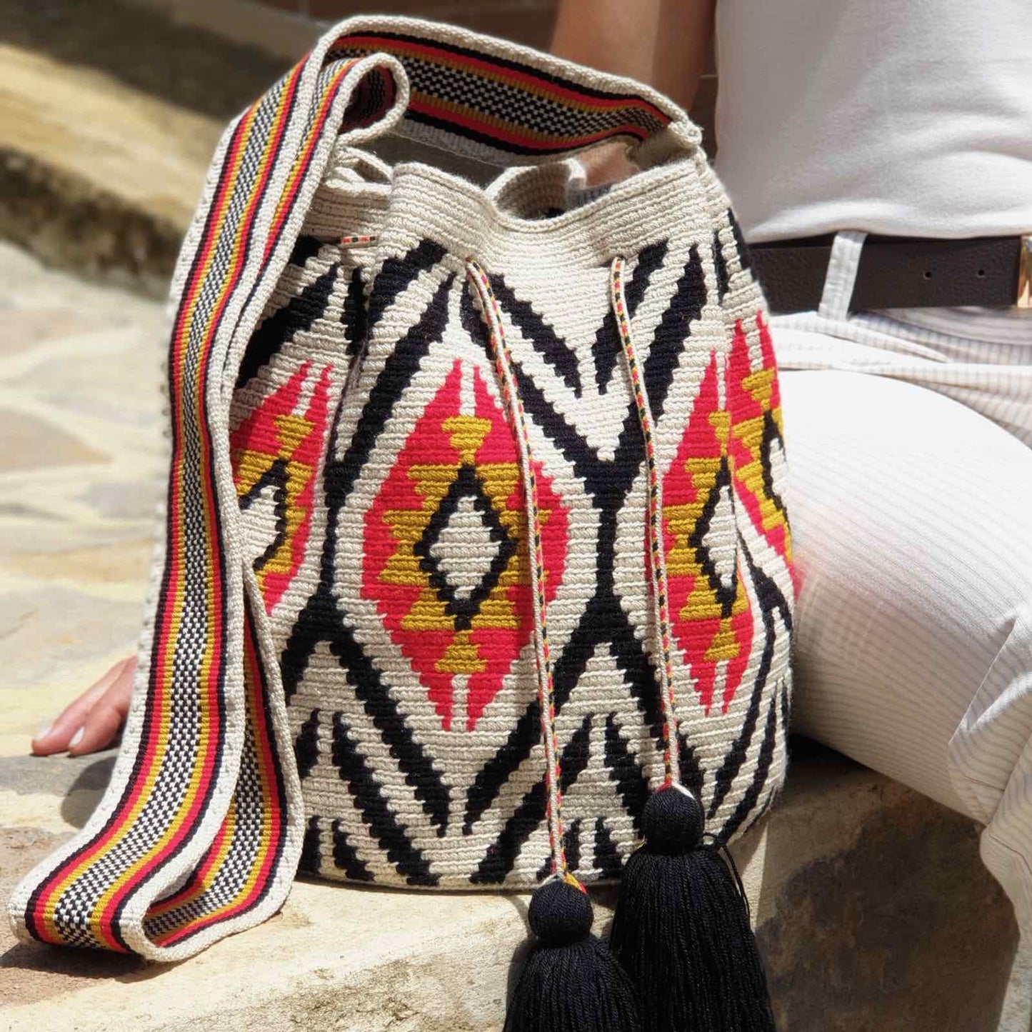 Amanecer Wayuu Mochila Bag